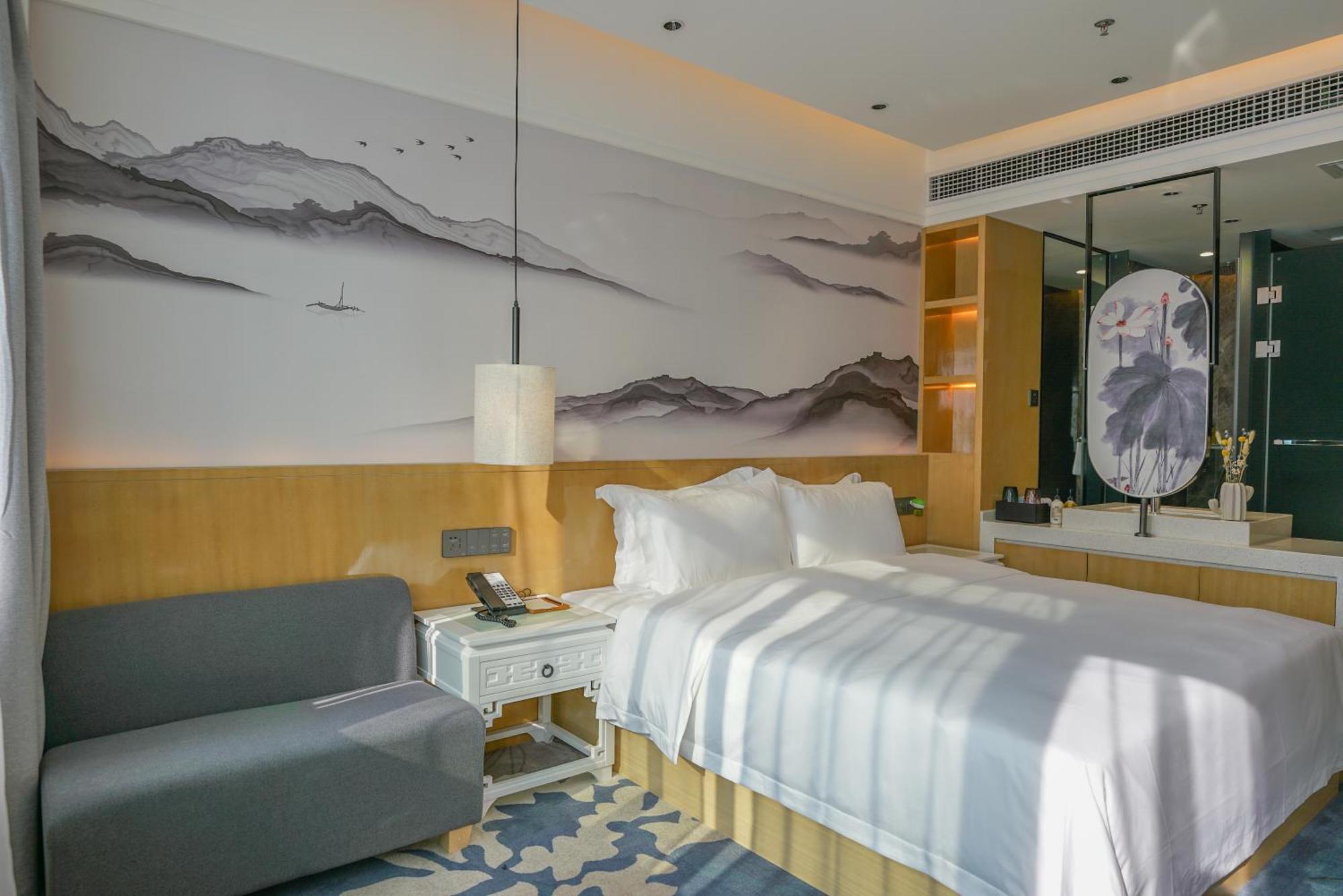 Paco Hotel Shenzhen Luohu Port Exterior photo